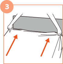 頭部の方へ浮かさないでシワを伸ばすように引き上げます。