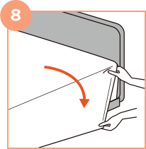 折り畳んだ三角形の角を持って折り返し、
