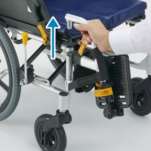 フットサポート取り外し図